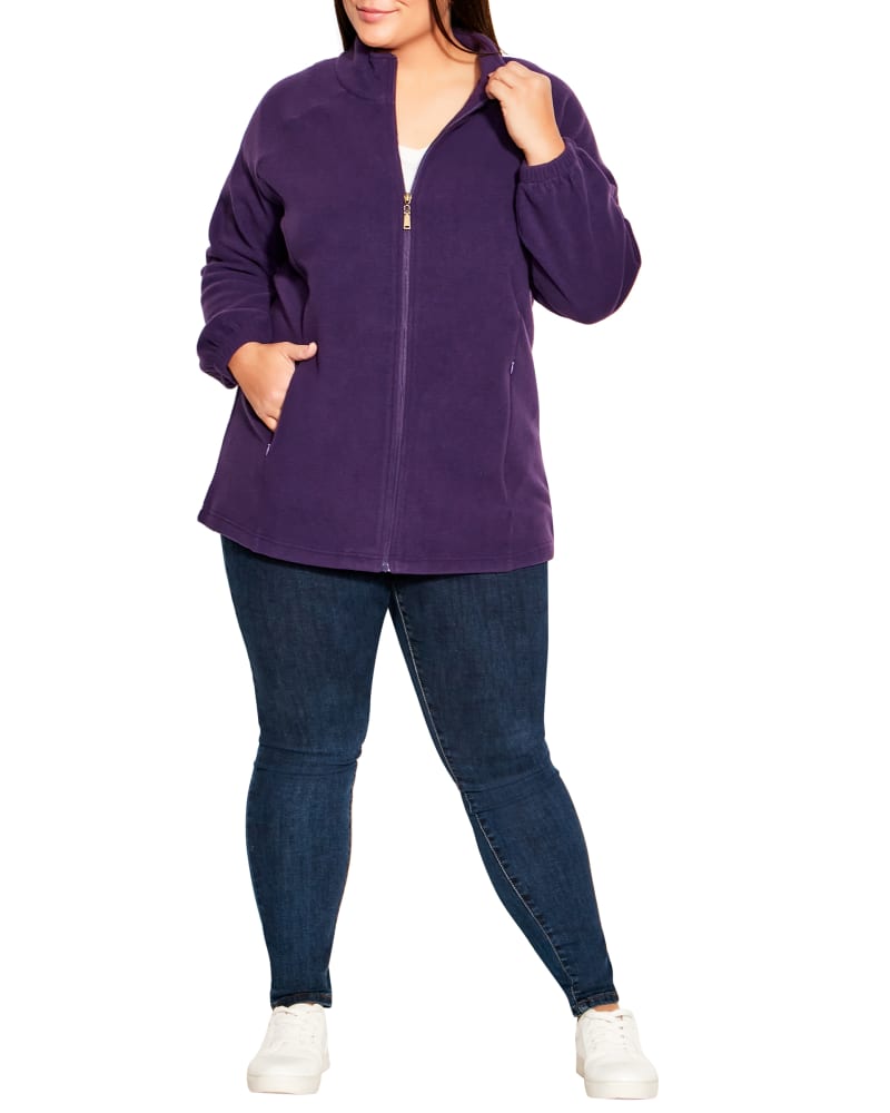 Front of a model wearing a size 14 Astrid Polar Fleece Zip Up in Plum by avenue. | dia_product_style_image_id:234483